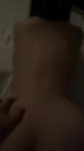 少妇粉丝背着老公来偷情